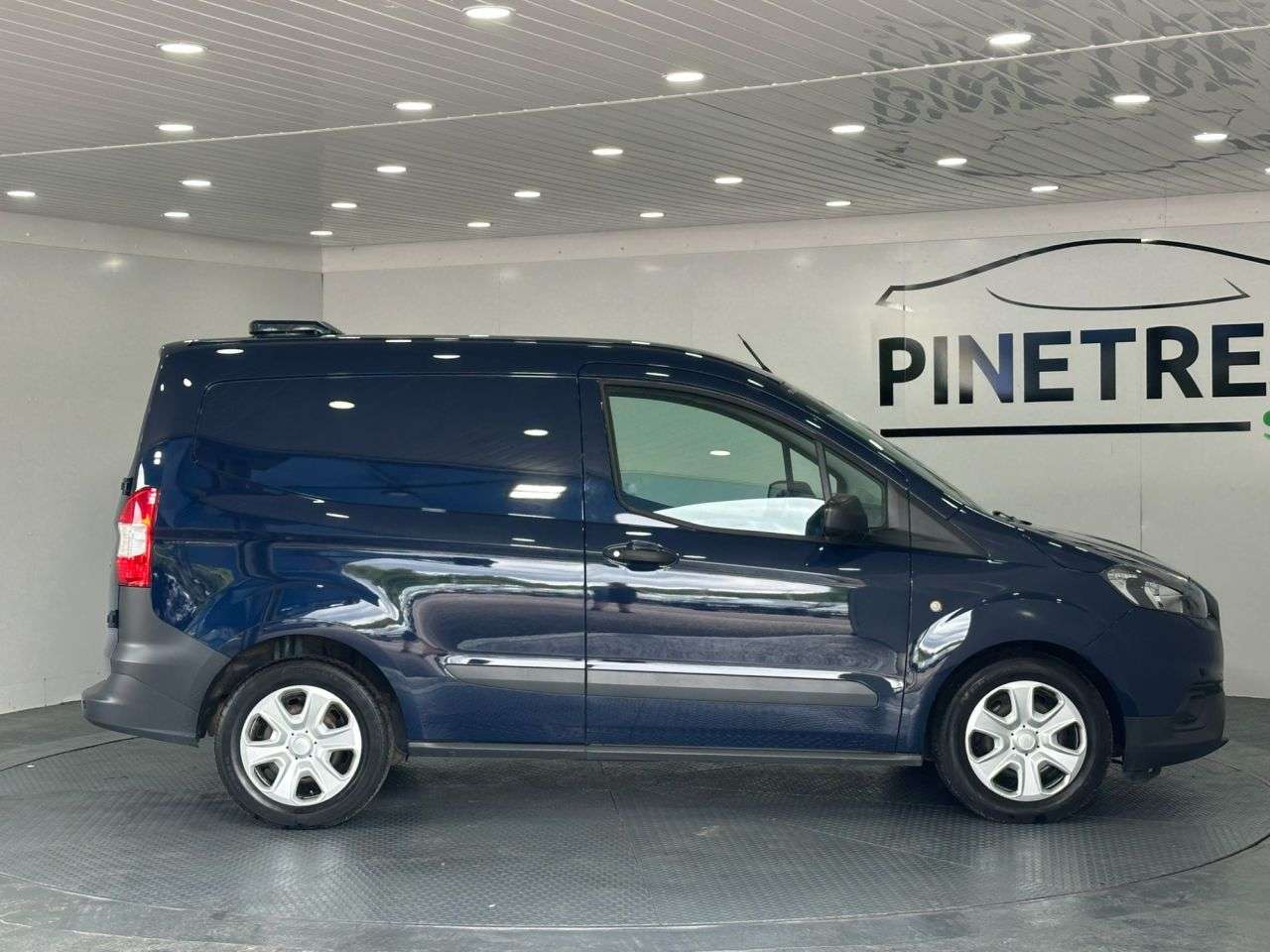 2019 FORD TRANSIT COURIER 2019 FORD TRANSIT COURIER
