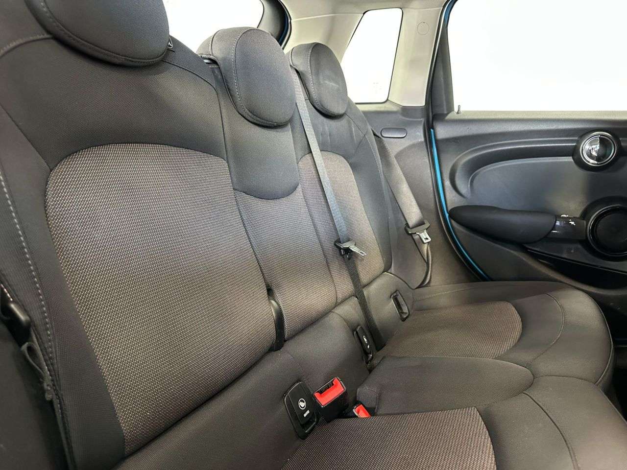 2017 MINI HATCH 2017 MINI HATCH