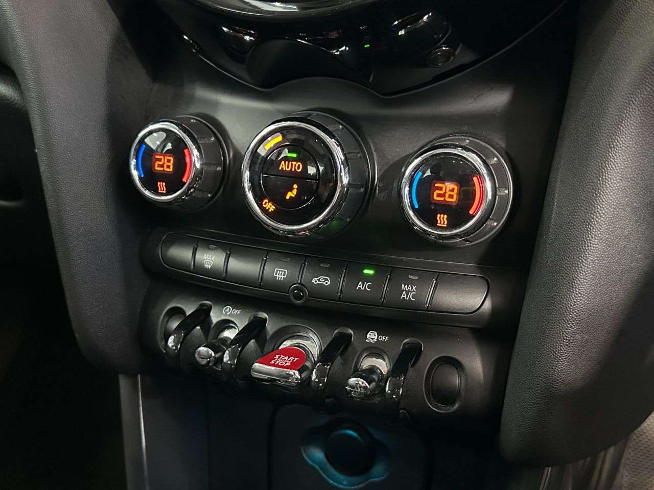 2017 MINI HATCH 2017 MINI HATCH