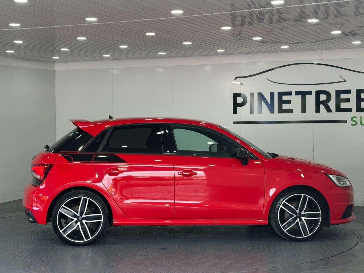 2017 AUDI S1 2017 AUDI S1