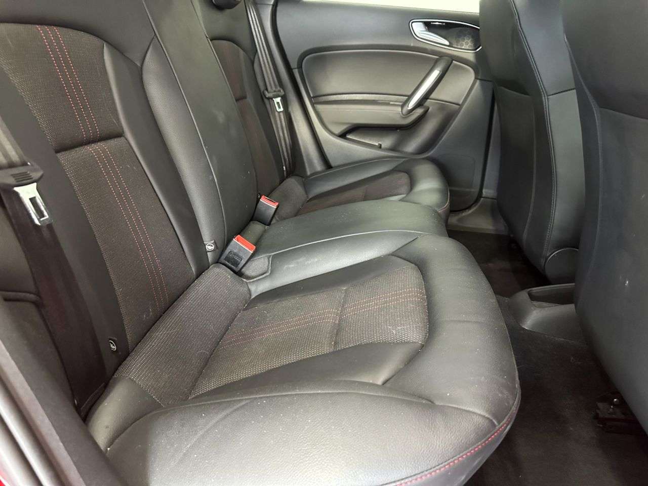 2017 AUDI S1 2017 AUDI S1