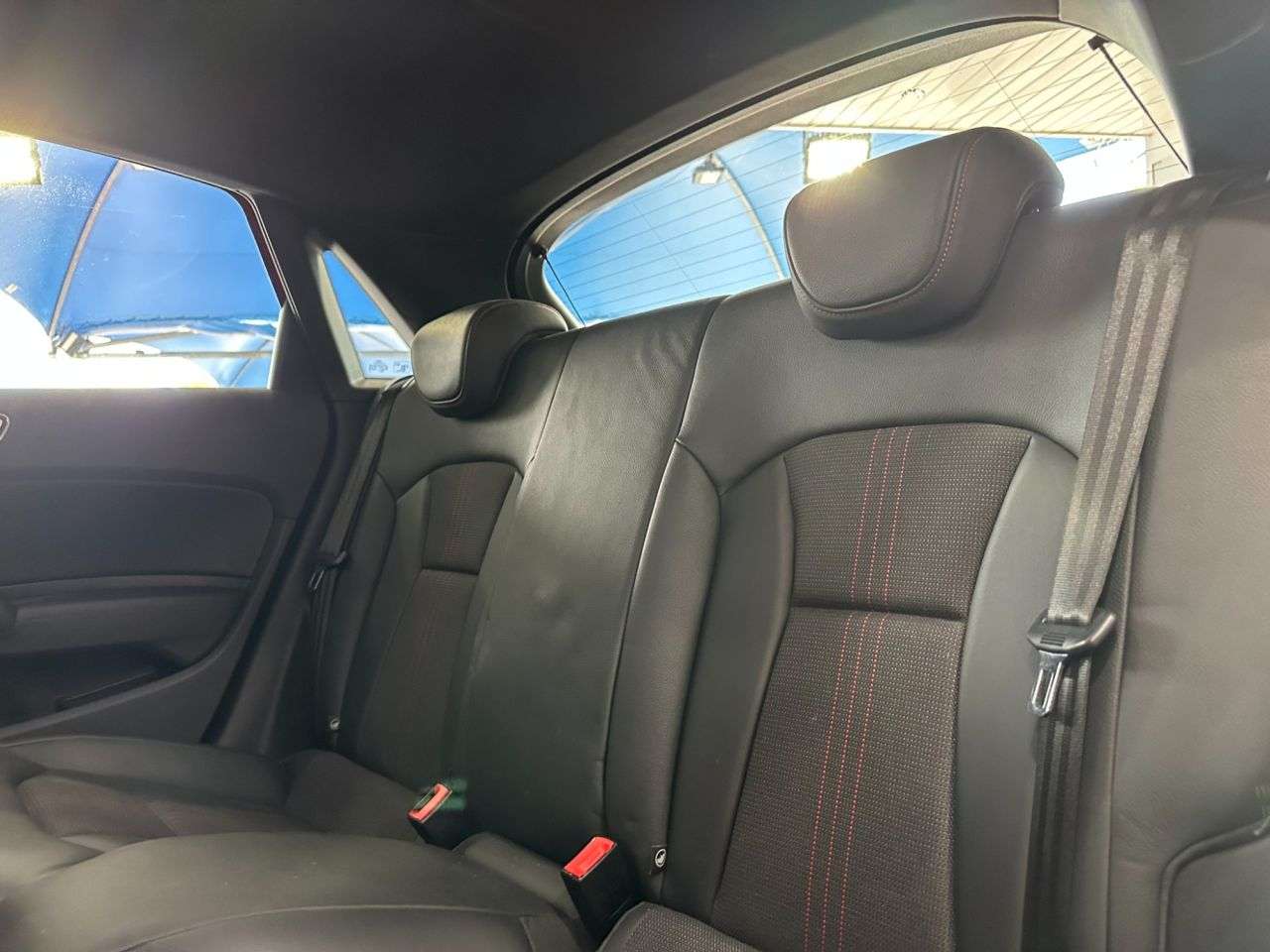 2017 AUDI S1 2017 AUDI S1