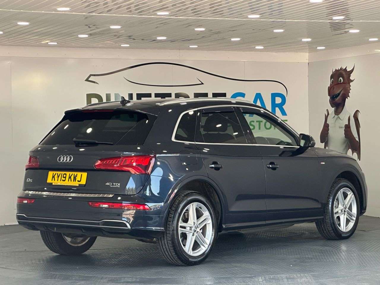 2019 AUDI Q5 2019 AUDI Q5