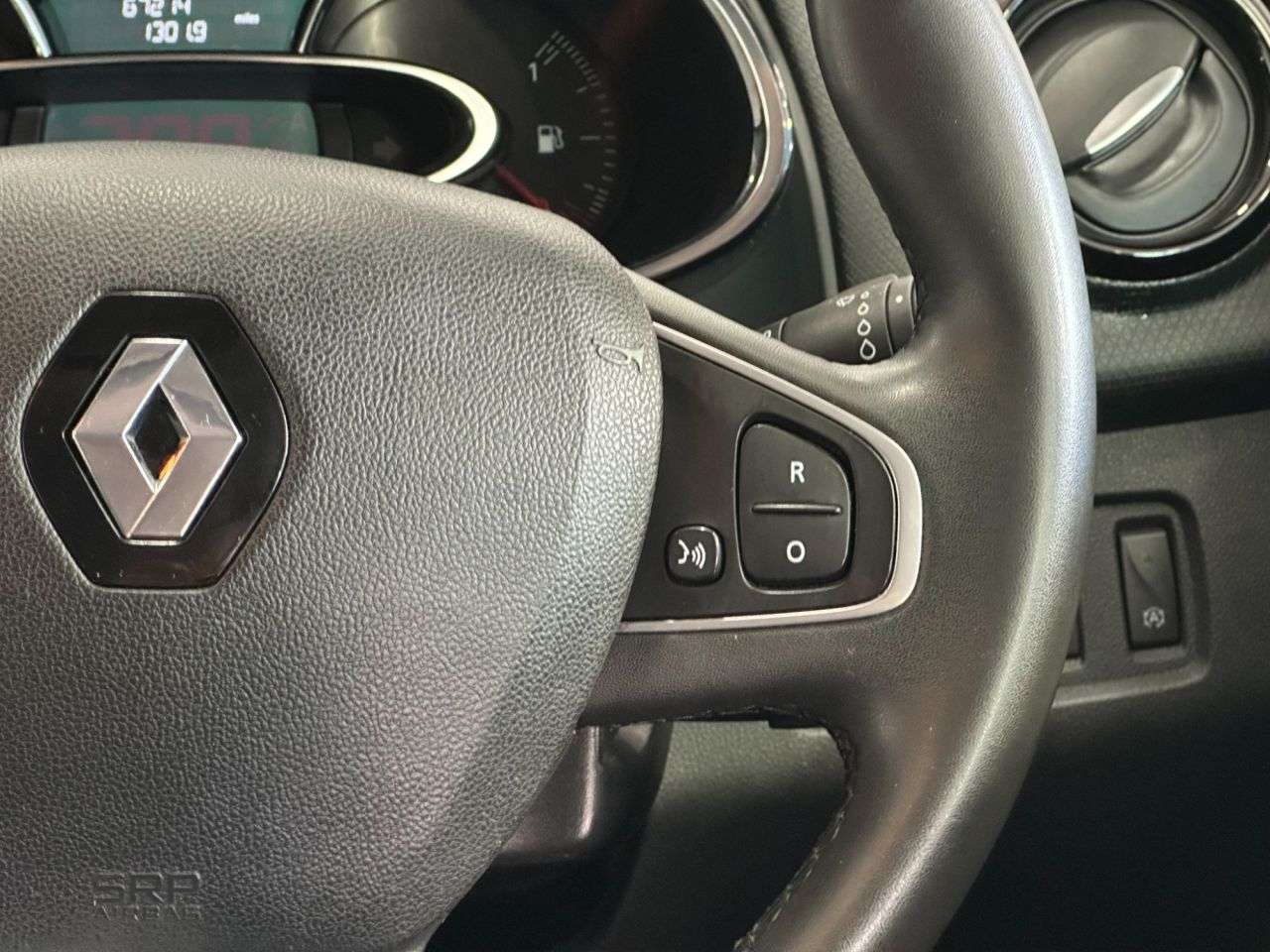 2017 RENAULT CLIO 2017 RENAULT CLIO