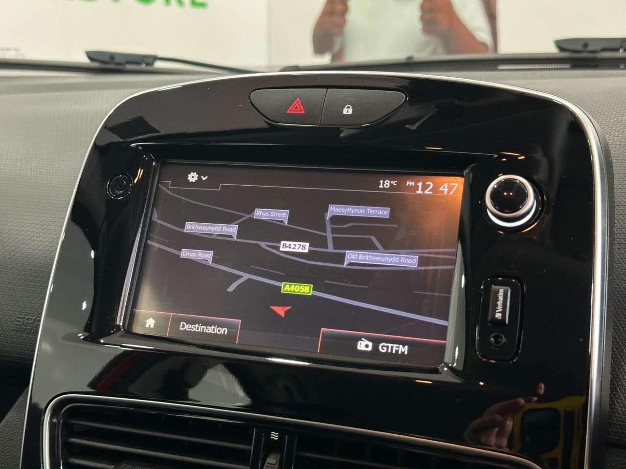 2017 RENAULT CLIO 2017 RENAULT CLIO