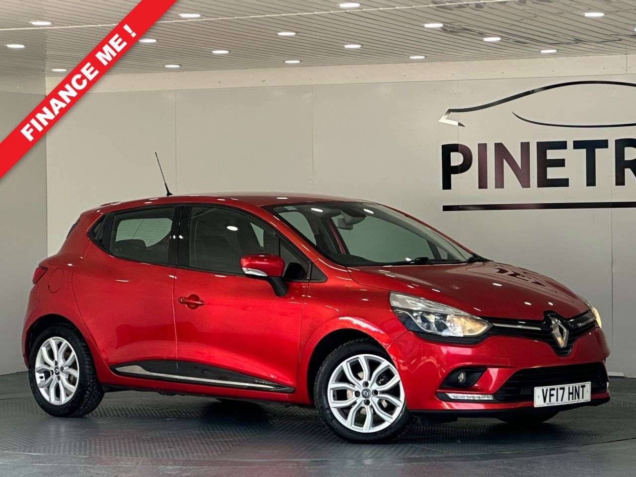 A 2017 RENAULT CLIO 0.9 TCe Dynamique Nav Hatchback 5dr Petrol Manual Euro 6 (s/s) (90 ps) A 2017 RENAULT CLIO 0.9 TCe Dynamique Nav Hatchback 5dr Petrol Manual Euro 6 (s/s) (90 ps)