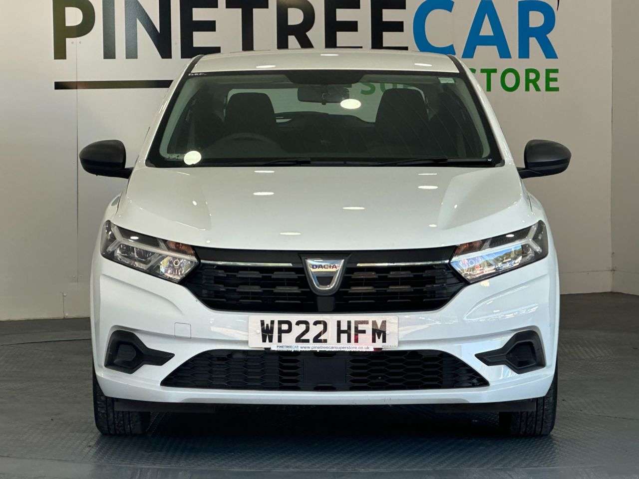 A 2022 DACIA SANDERO 1.0 SCe Essential Hatchback 5dr Petrol Manual Euro 6 (s/s) (65 ps) A 2022 DACIA SANDERO 1.0 SCe Essential Hatchback 5dr Petrol Manual Euro 6 (s/s) (65 ps)
