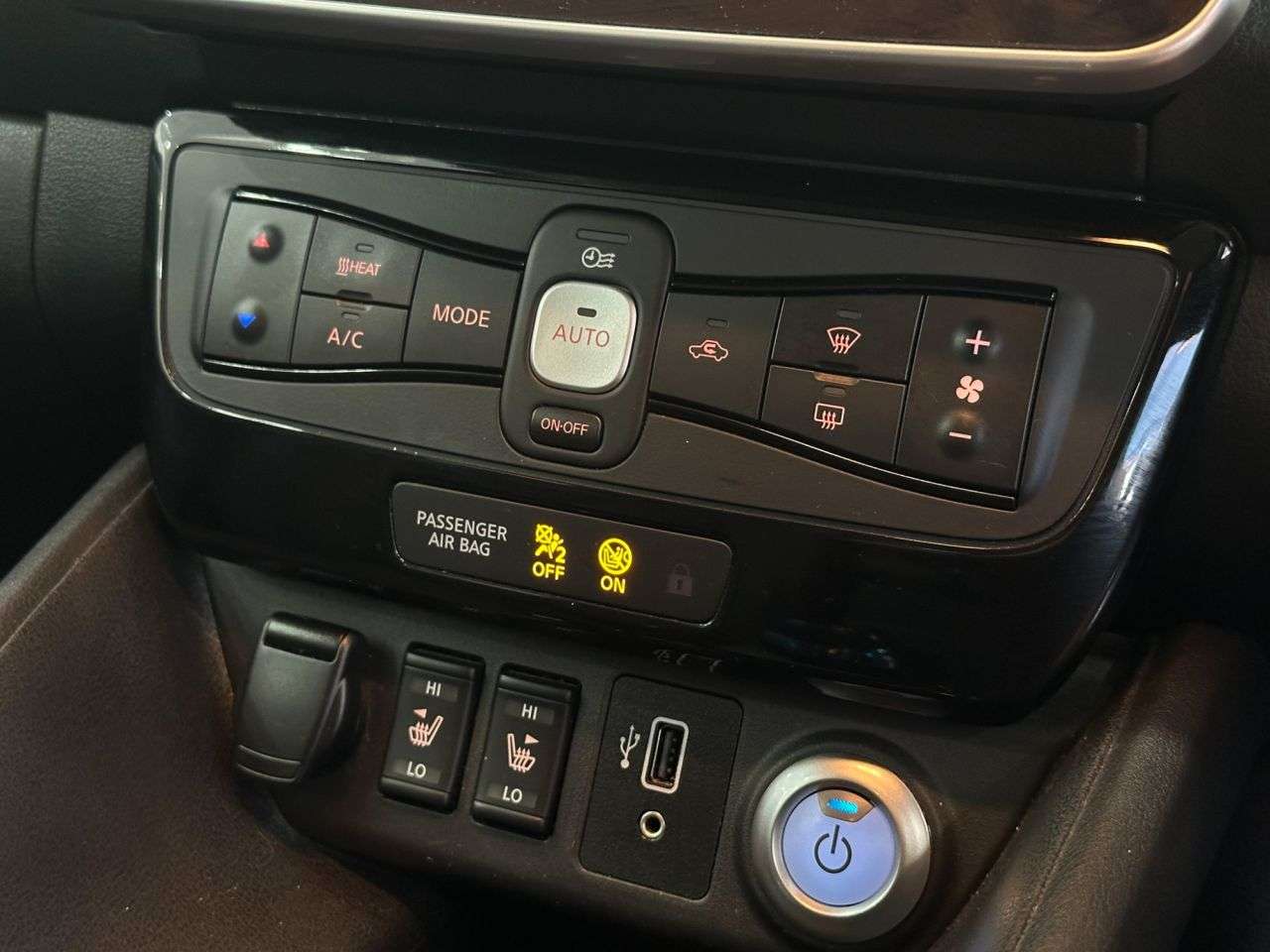2019 NISSAN LEAF 2019 NISSAN LEAF