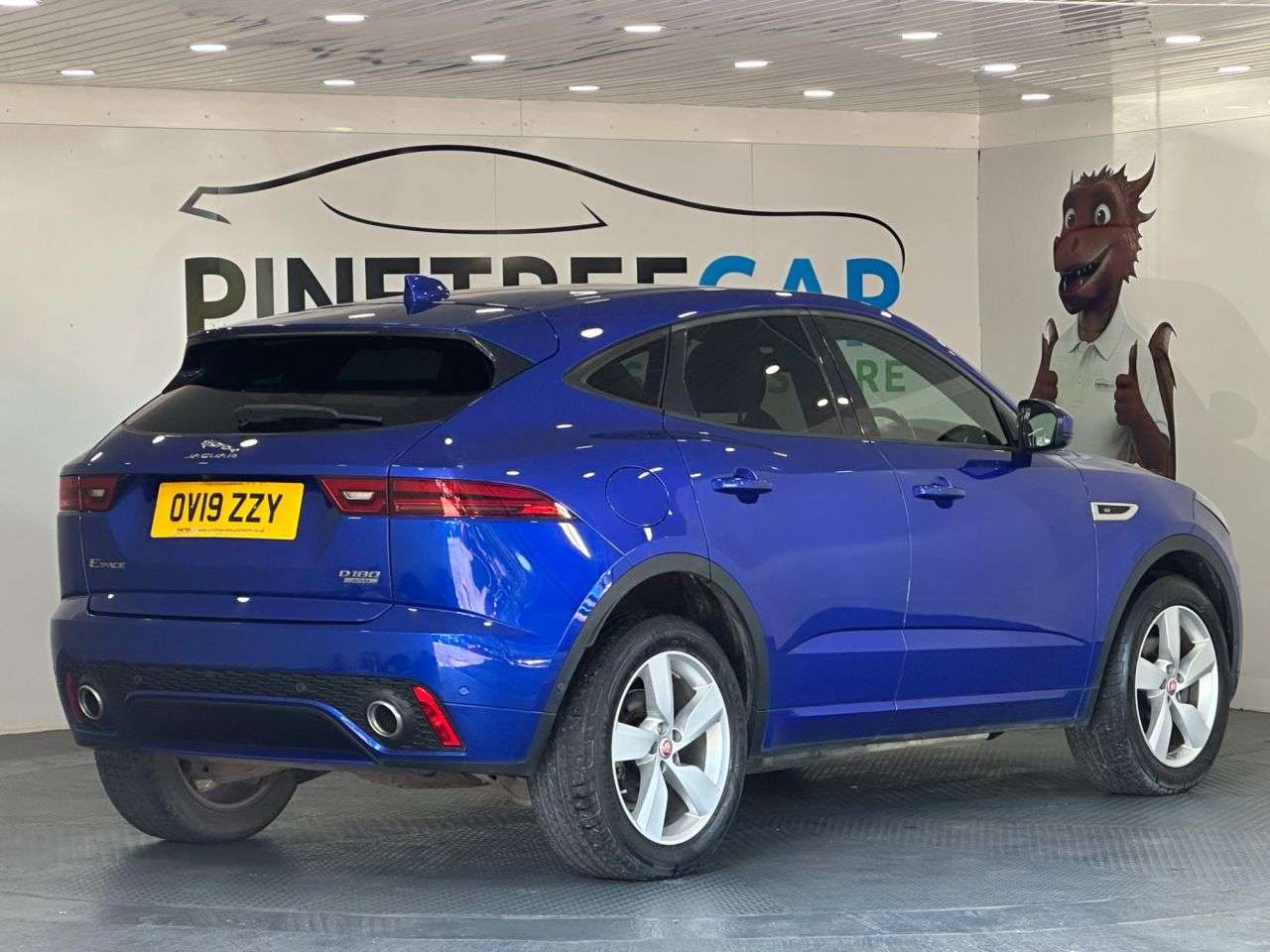 2019 JAGUAR E-PACE 2019 JAGUAR E-PACE