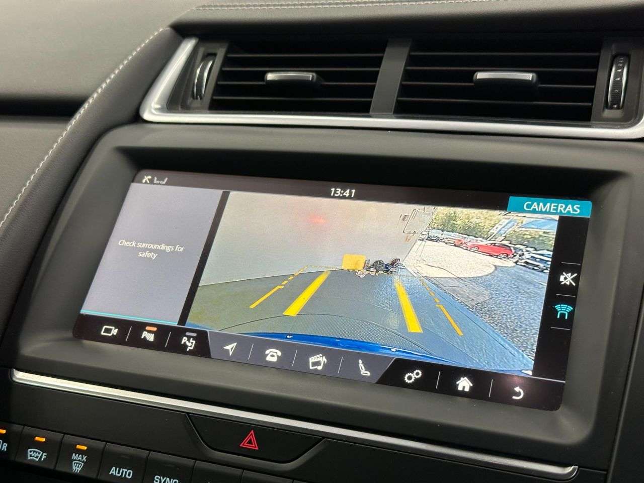 2019 JAGUAR E-PACE 2019 JAGUAR E-PACE