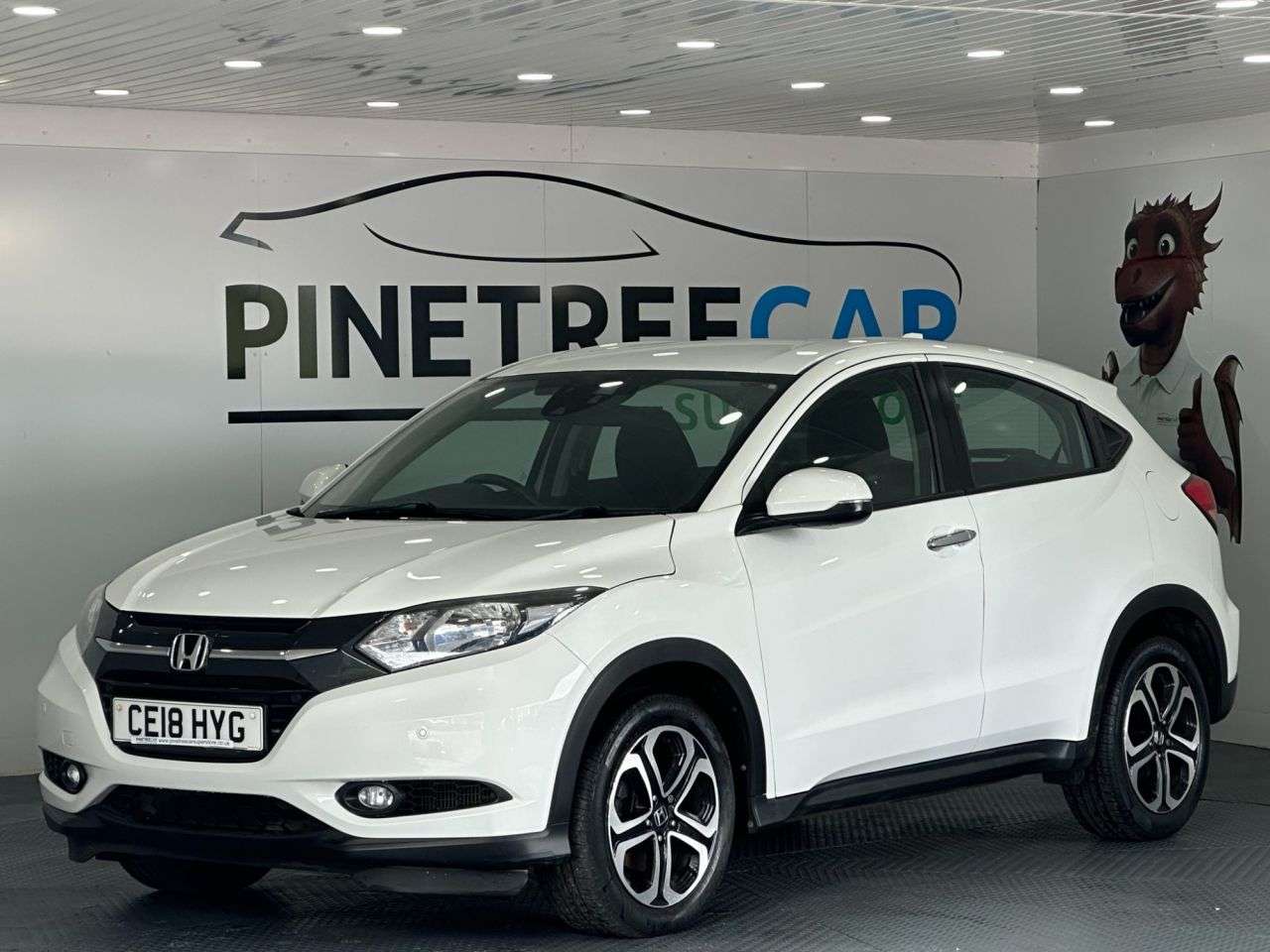 A 2018 HONDA HR-V 1.6 i-DTEC SE Navi SUV 5dr Diesel Manual Euro 6 (s/s) (120 ps) A 2018 HONDA HR-V 1.6 i-DTEC SE Navi SUV 5dr Diesel Manual Euro 6 (s/s) (120 ps)