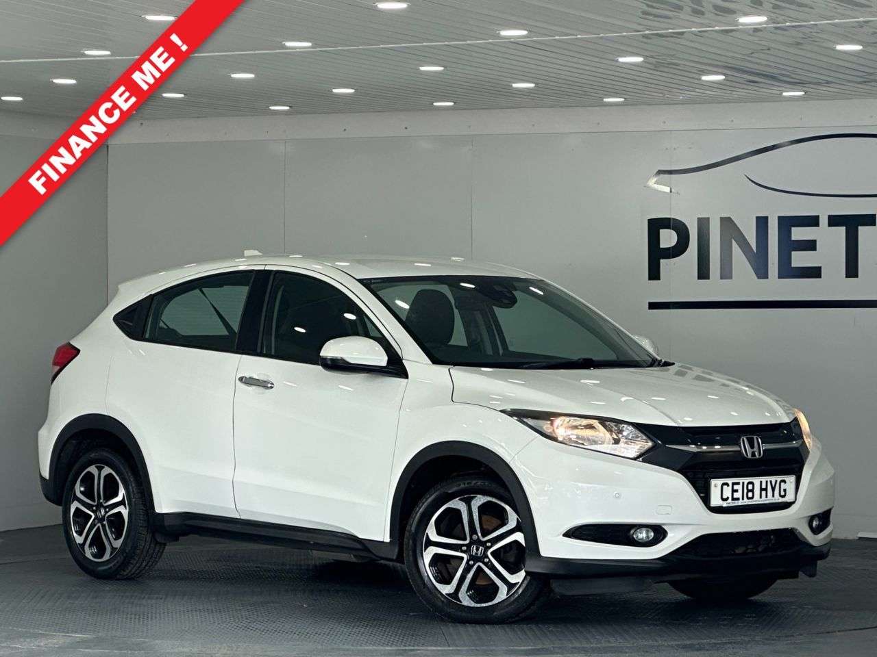 A 2018 HONDA HR-V 1.6 i-DTEC SE Navi SUV 5dr Diesel Manual Euro 6 (s/s) (120 ps) A 2018 HONDA HR-V 1.6 i-DTEC SE Navi SUV 5dr Diesel Manual Euro 6 (s/s) (120 ps)
