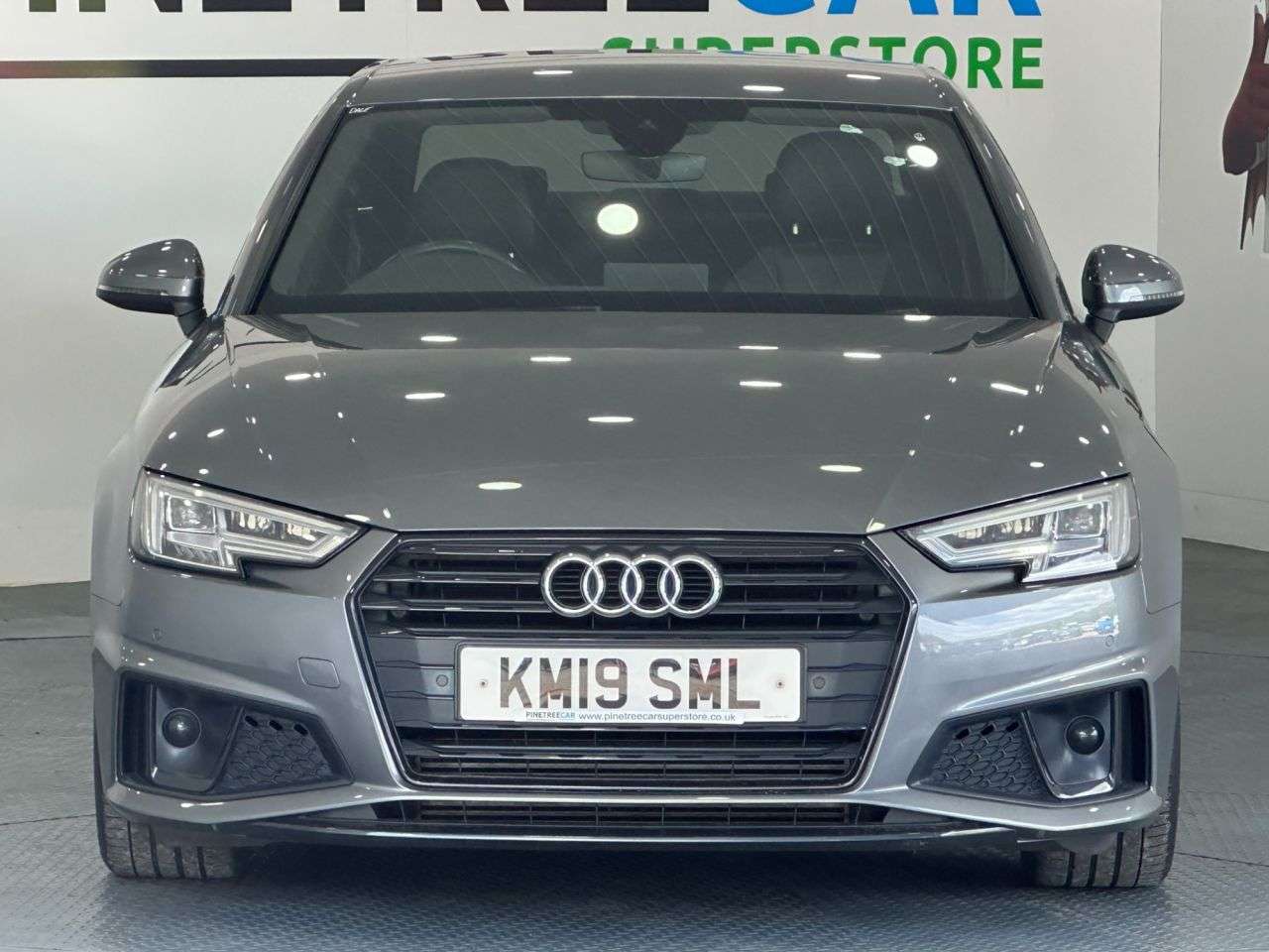 A 2019 AUDI A4 2.0 TFSI 35 Black Edition Saloon 4dr Petrol S Tronic Euro 6 (s/s) (150 ps) A 2019 AUDI A4 2.0 TFSI 35 Black Edition Saloon 4dr Petrol S Tronic Euro 6 (s/s) (150 ps)