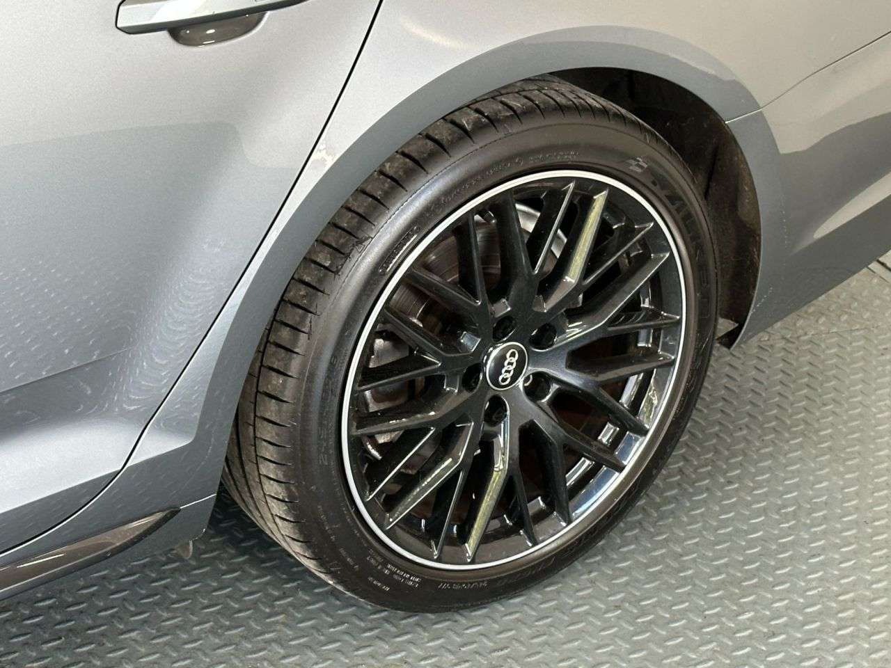 2019 AUDI A4 2019 AUDI A4