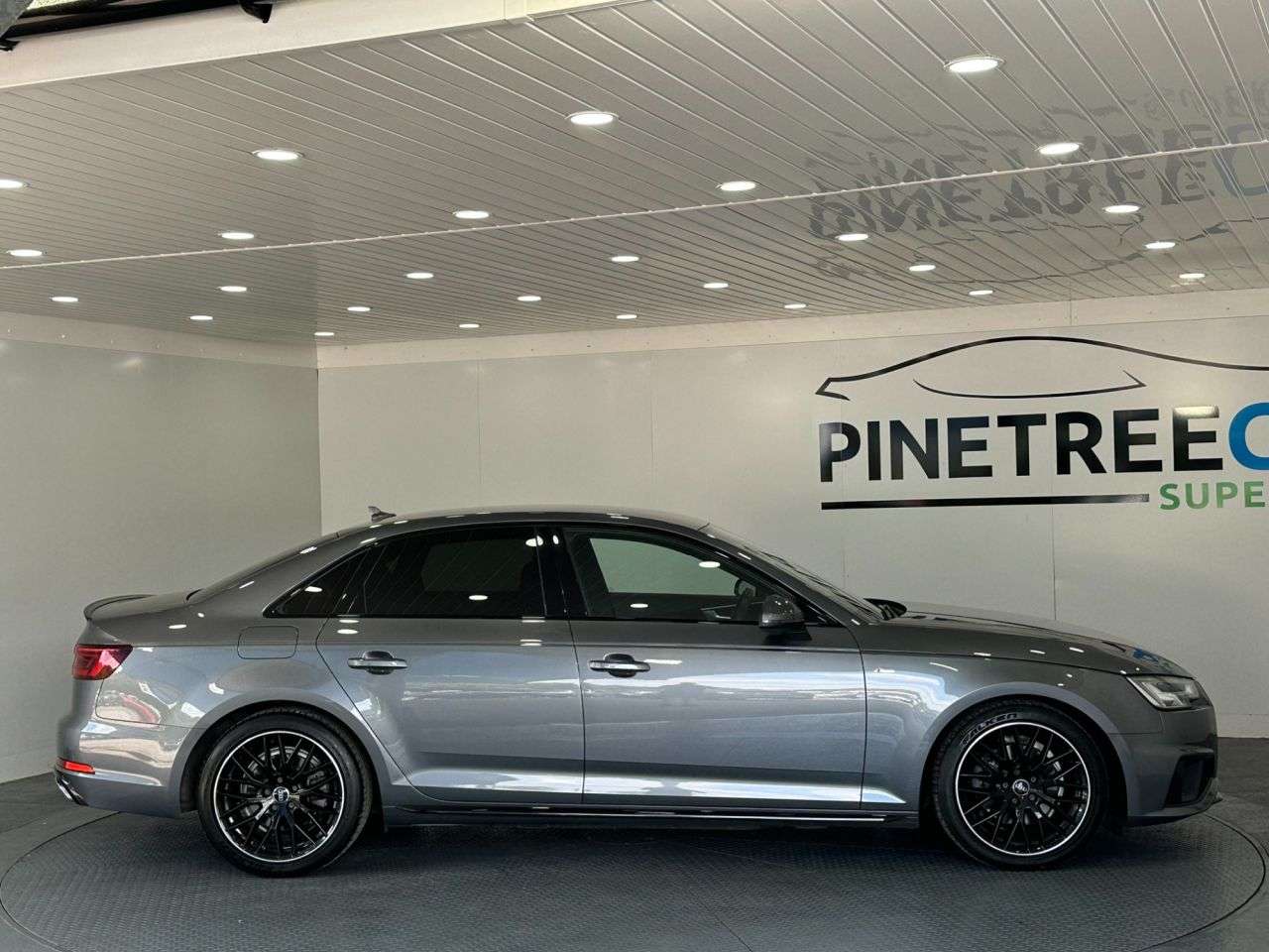 2019 AUDI A4 2019 AUDI A4