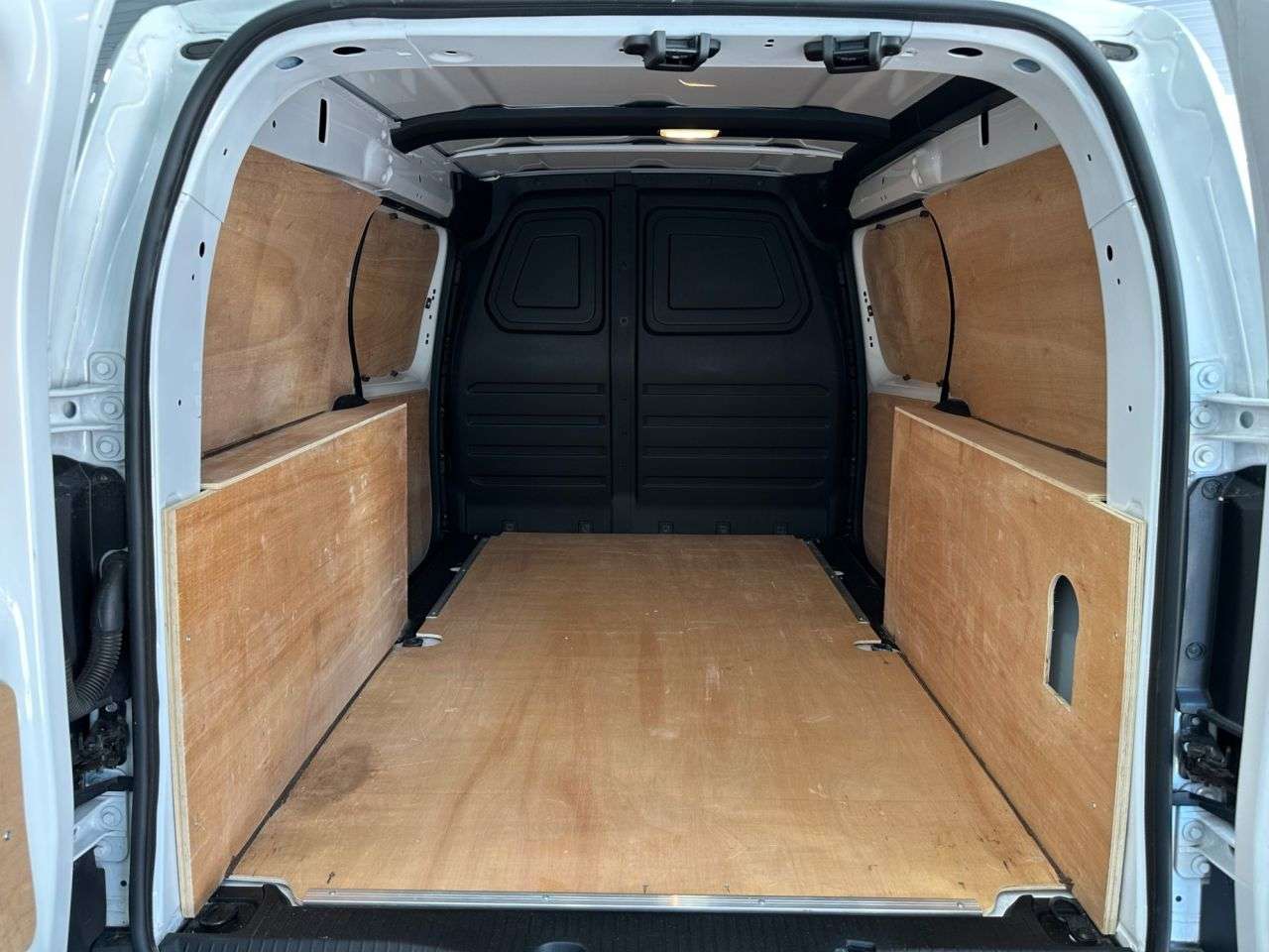 2025 RENAULT KANGOO 2025 RENAULT KANGOO