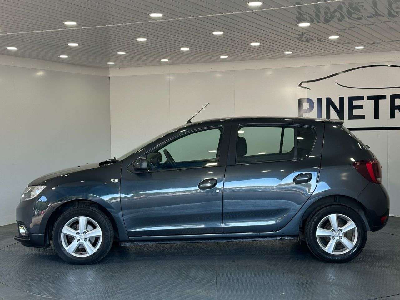2017 DACIA SANDERO 2017 DACIA SANDERO