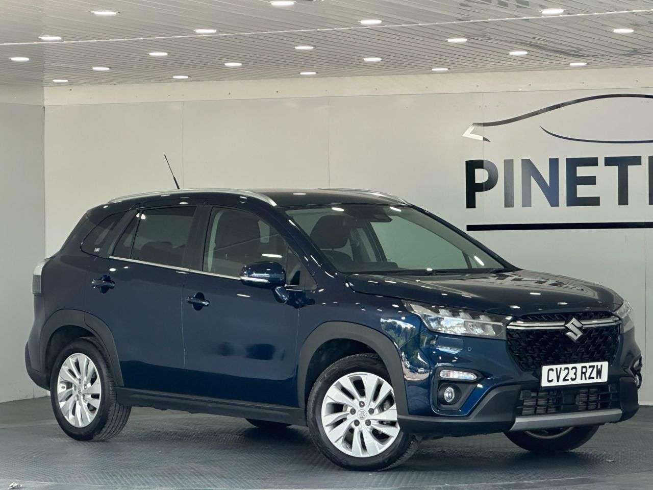 A 2023 SUZUKI S-CROSS 1.4 Boosterjet MHEV Motion SUV 5dr Petrol Hybrid Manual Euro 6 (s/s) (129 p A 2023 SUZUKI S-CROSS 1.4 Boosterjet MHEV Motion SUV 5dr Petrol Hybrid Manual Euro 6 (s/s) (129 p