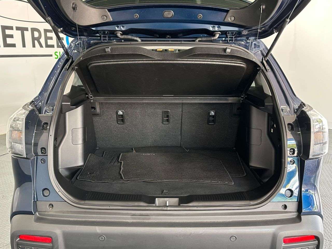 2023 SUZUKI S-CROSS 2023 SUZUKI S-CROSS