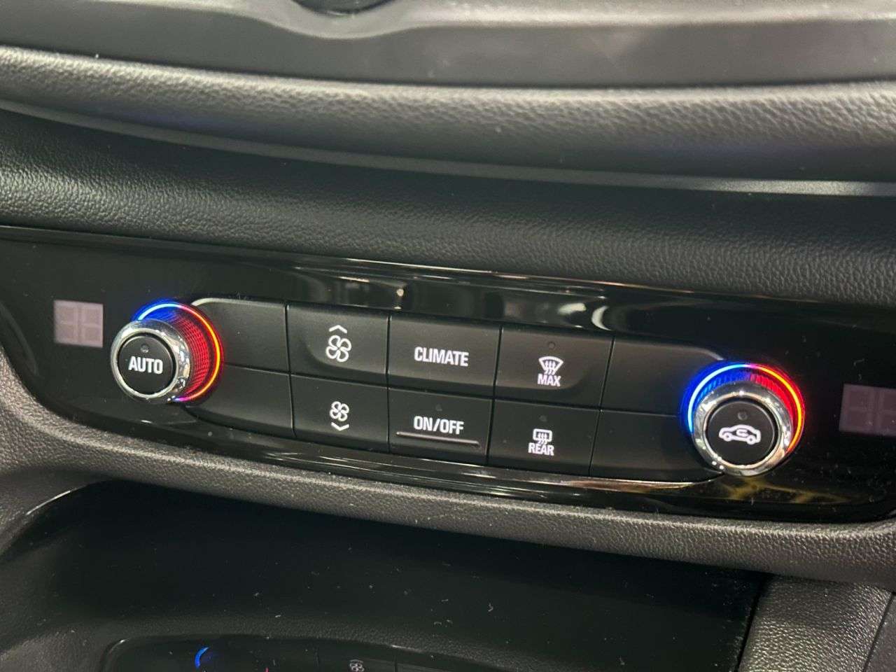 2019 VAUXHALL INSIGNIA 2019 VAUXHALL INSIGNIA