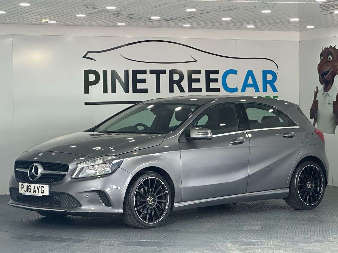 A 2016 MERCEDES-BENZ A CLASS 1.5 A180d Sport (Executive) Hatchback 5dr Diesel 7G-DCT Euro 6 (s/s) (109 p A 2016 MERCEDES-BENZ A CLASS 1.5 A180d Sport (Executive) Hatchback 5dr Diesel 7G-DCT Euro 6 (s/s) (109 p