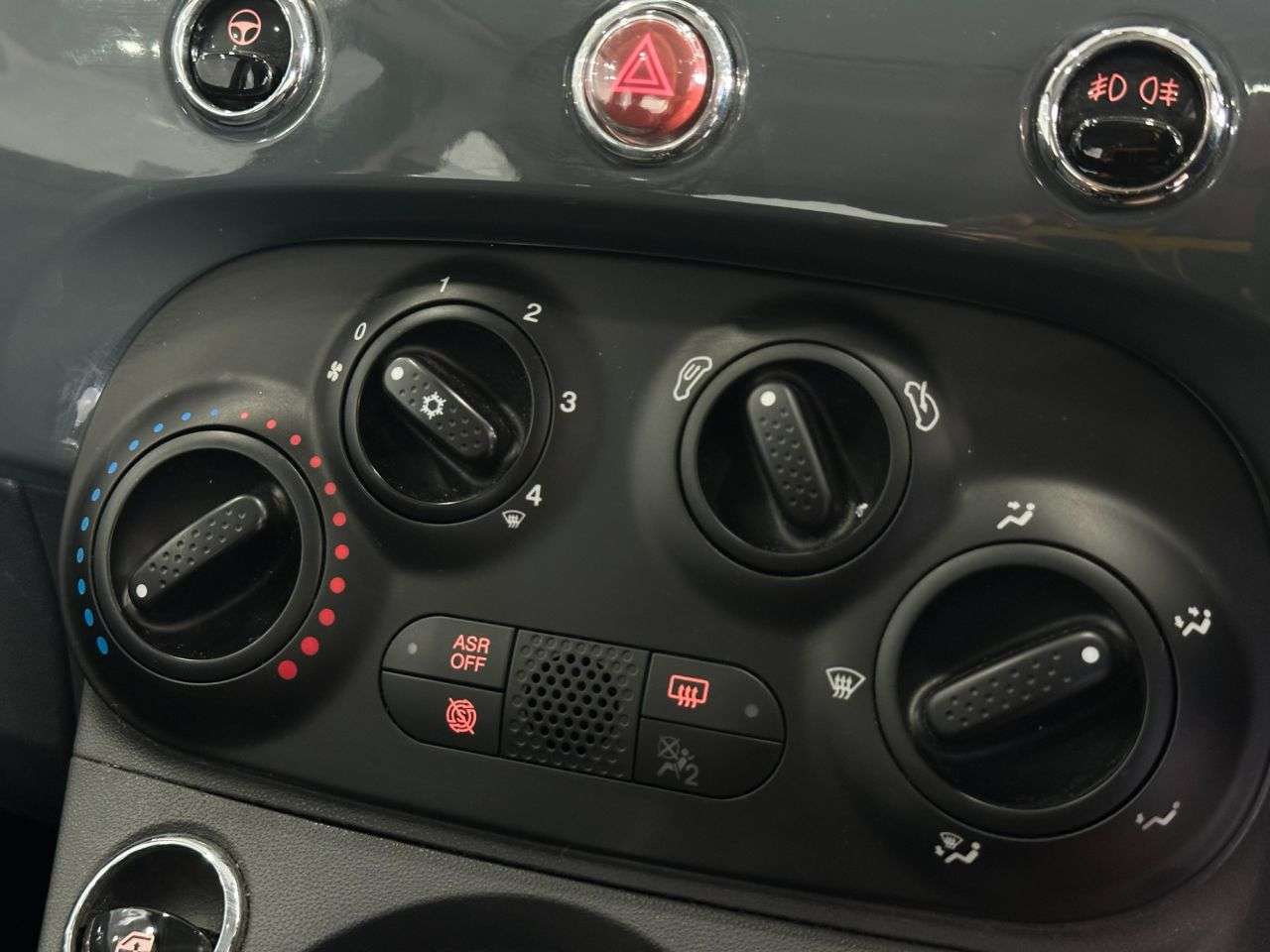 2015 FIAT 500 2015 FIAT 500