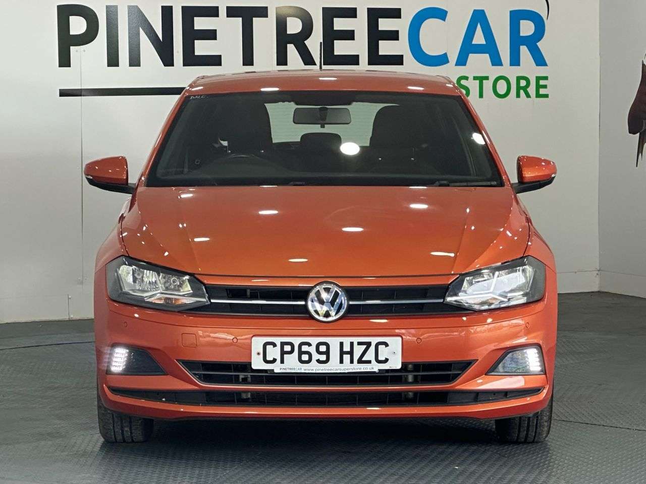 A 2020 VOLKSWAGEN POLO 1.0 TSI GPF SE Hatchback 5dr Petrol Manual Euro 6 (s/s) (95 ps) A 2020 VOLKSWAGEN POLO 1.0 TSI GPF SE Hatchback 5dr Petrol Manual Euro 6 (s/s) (95 ps)