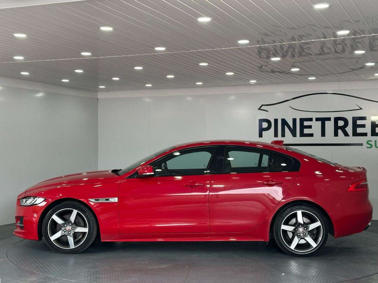 2018 JAGUAR XE 2018 JAGUAR XE