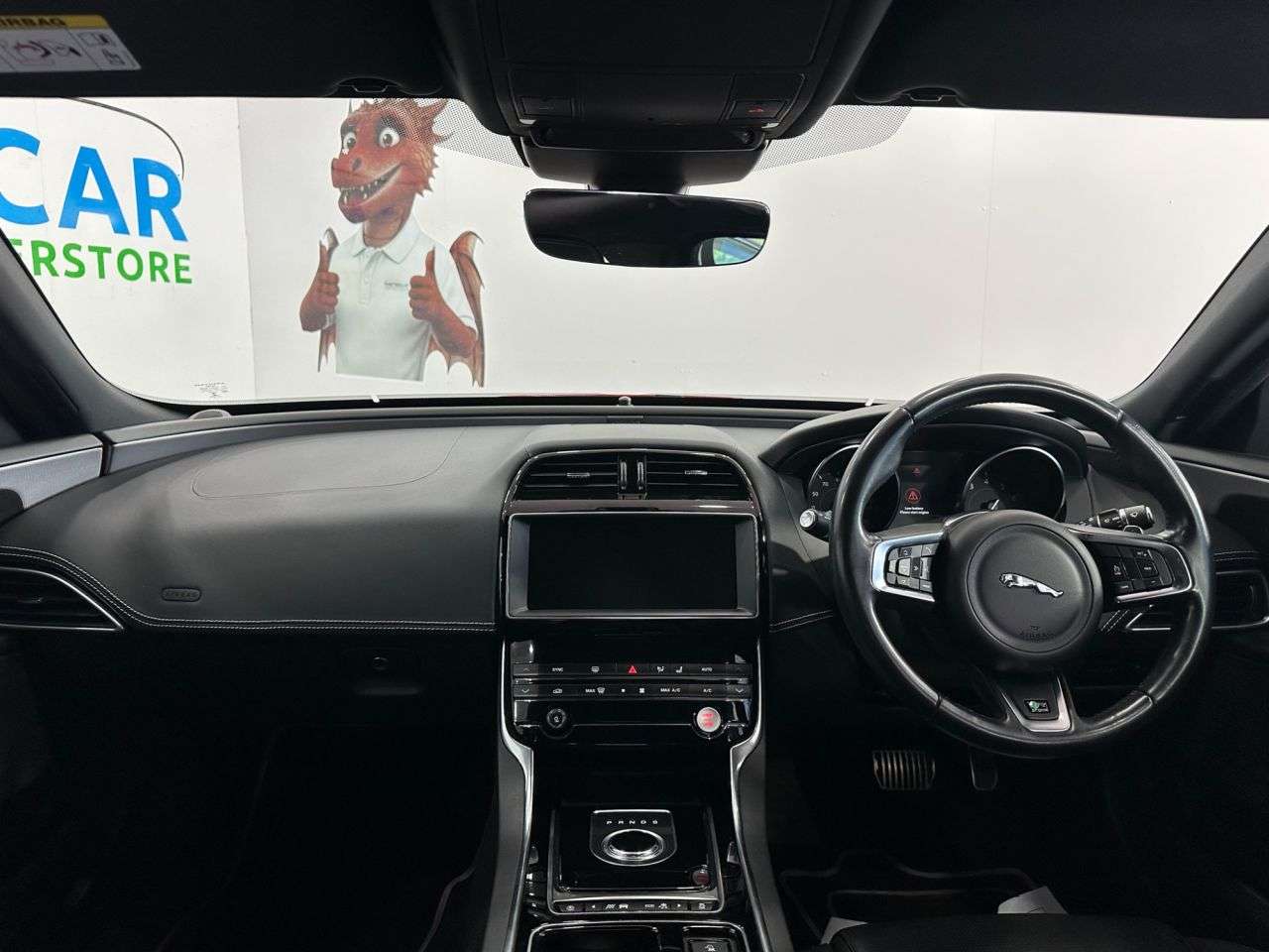 2018 JAGUAR XE 2018 JAGUAR XE