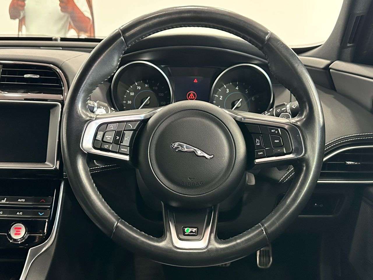 2018 JAGUAR XE 2018 JAGUAR XE