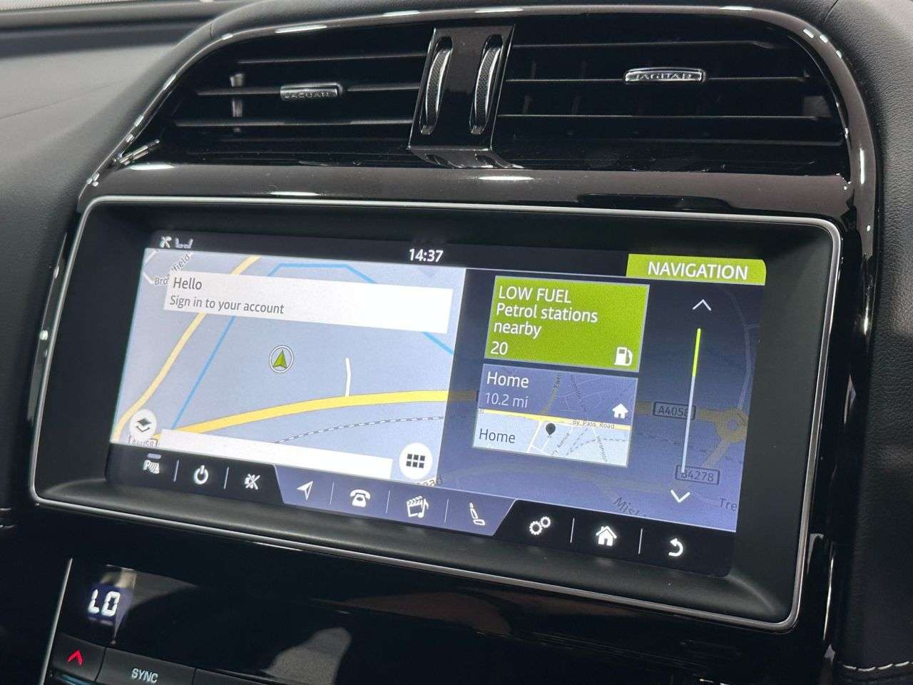 2018 JAGUAR XE 2018 JAGUAR XE