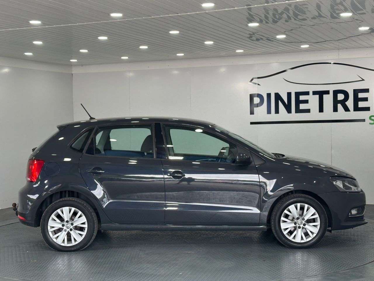 2014 VOLKSWAGEN POLO 2014 VOLKSWAGEN POLO