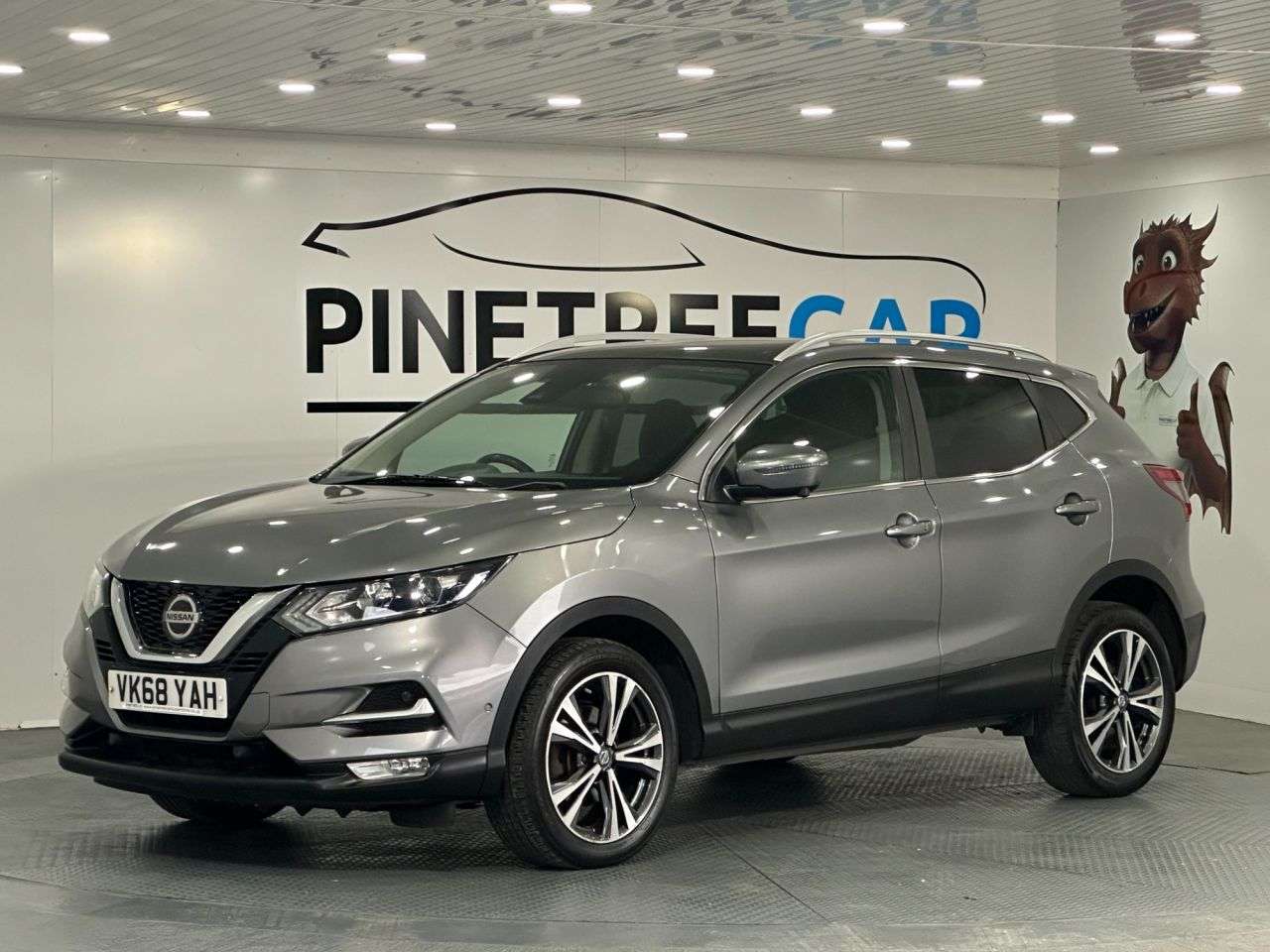 A 2018 NISSAN QASHQAI 1.5 dCi N-Connecta SUV 5dr Diesel Manual Euro 6 (s/s) (115 ps) A 2018 NISSAN QASHQAI 1.5 dCi N-Connecta SUV 5dr Diesel Manual Euro 6 (s/s) (115 ps)