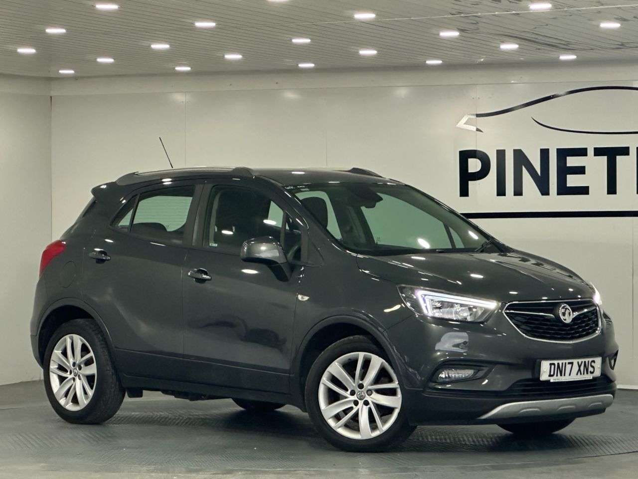 A 2017 VAUXHALL MOKKA X 1.6i Active SUV 5dr Petrol Manual Euro 6 (s/s) (115 ps) A 2017 VAUXHALL MOKKA X 1.6i Active SUV 5dr Petrol Manual Euro 6 (s/s) (115 ps)