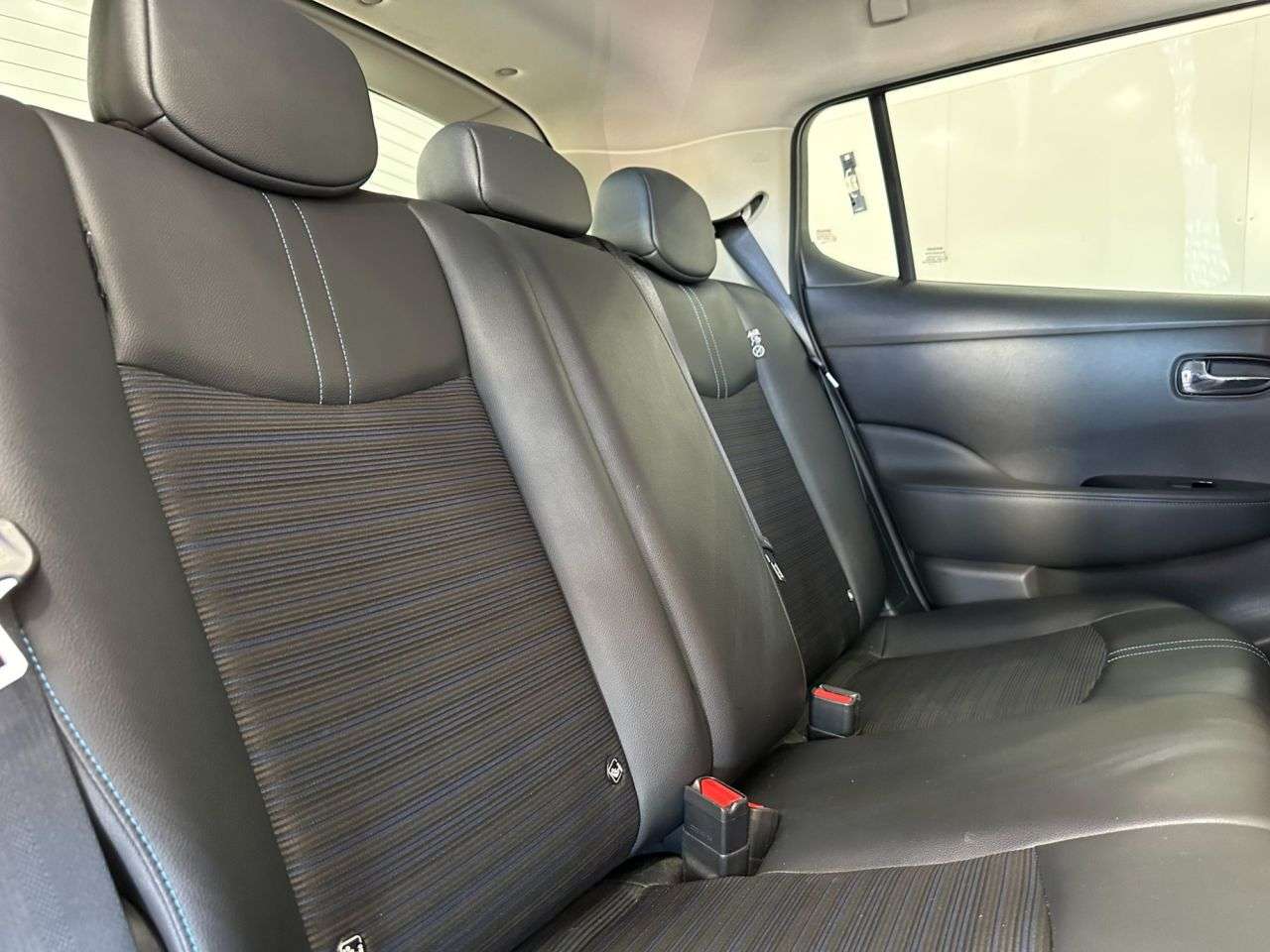 2022 NISSAN LEAF 2022 NISSAN LEAF