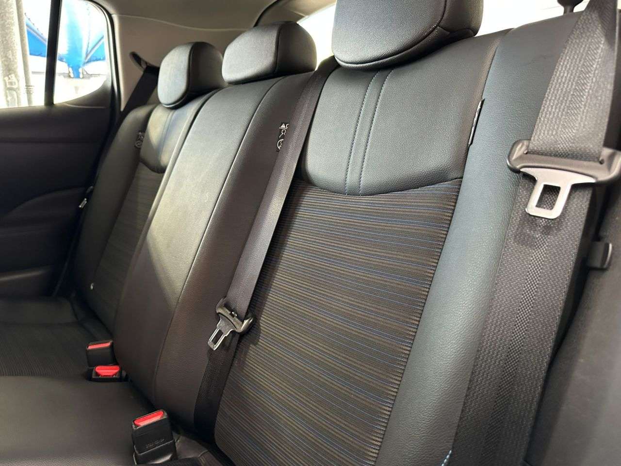 2022 NISSAN LEAF 2022 NISSAN LEAF
