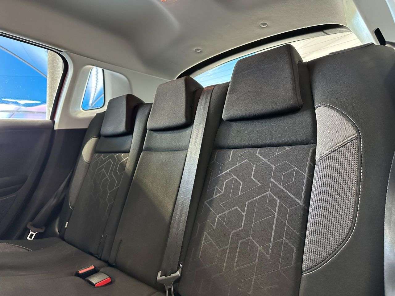 2019 PEUGEOT 2008 2019 PEUGEOT 2008