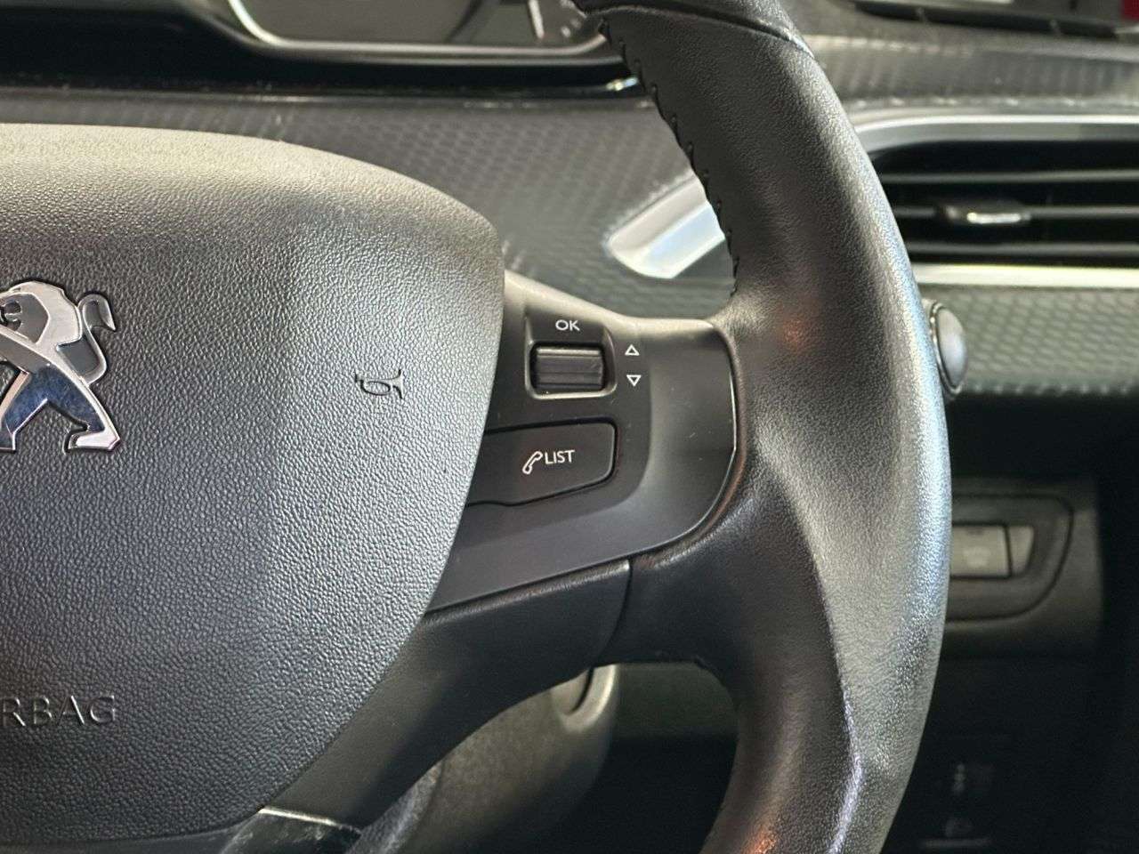 2019 PEUGEOT 2008 2019 PEUGEOT 2008