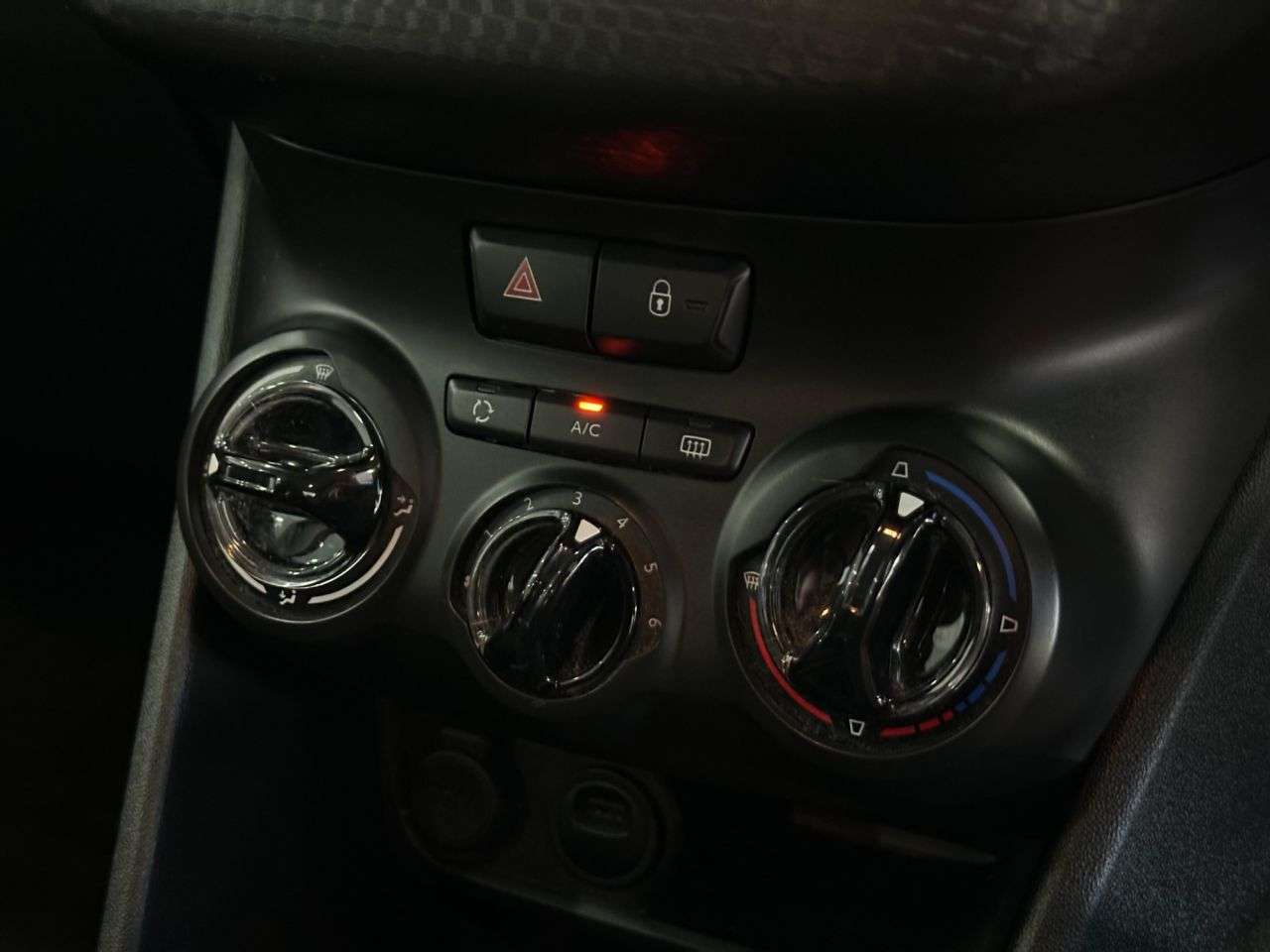 2019 PEUGEOT 2008 2019 PEUGEOT 2008