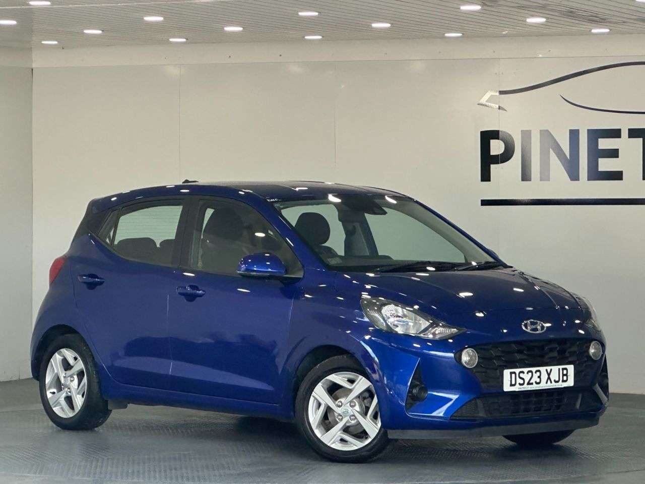 A 2023 HYUNDAI I10 1.0 SE Connect Hatchback 5dr Petrol Manual Euro 6 (s/s) (67 ps) A 2023 HYUNDAI I10 1.0 SE Connect Hatchback 5dr Petrol Manual Euro 6 (s/s) (67 ps)
