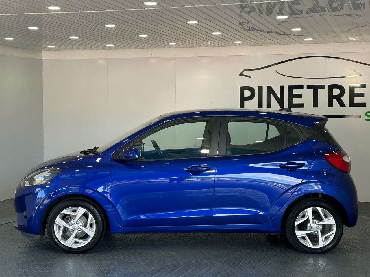 2023 HYUNDAI I10 2023 HYUNDAI I10