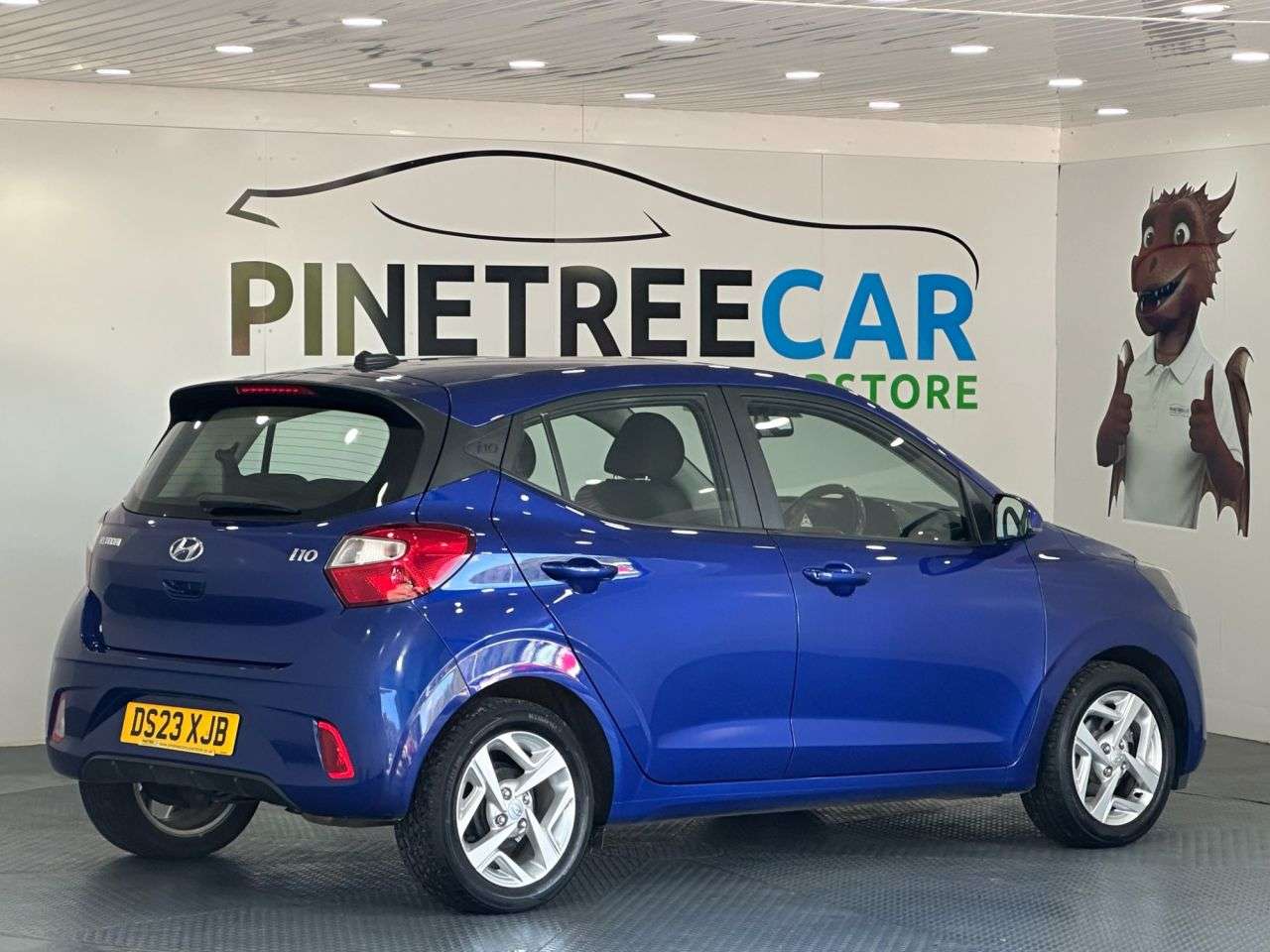 2023 HYUNDAI I10 2023 HYUNDAI I10