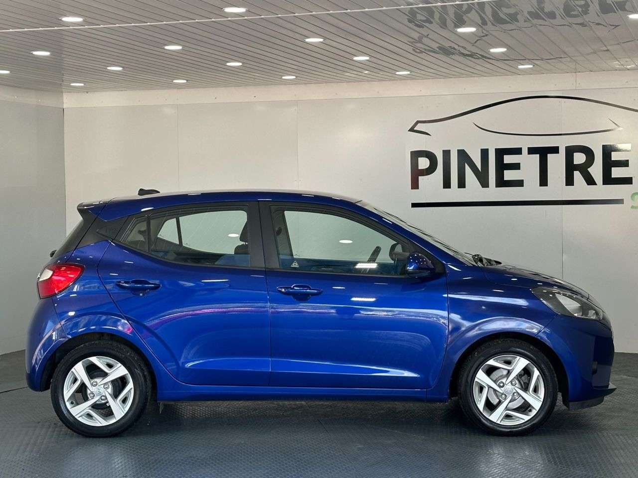 2023 HYUNDAI I10 2023 HYUNDAI I10