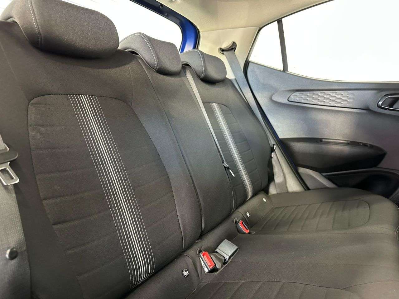 2023 HYUNDAI I10 2023 HYUNDAI I10