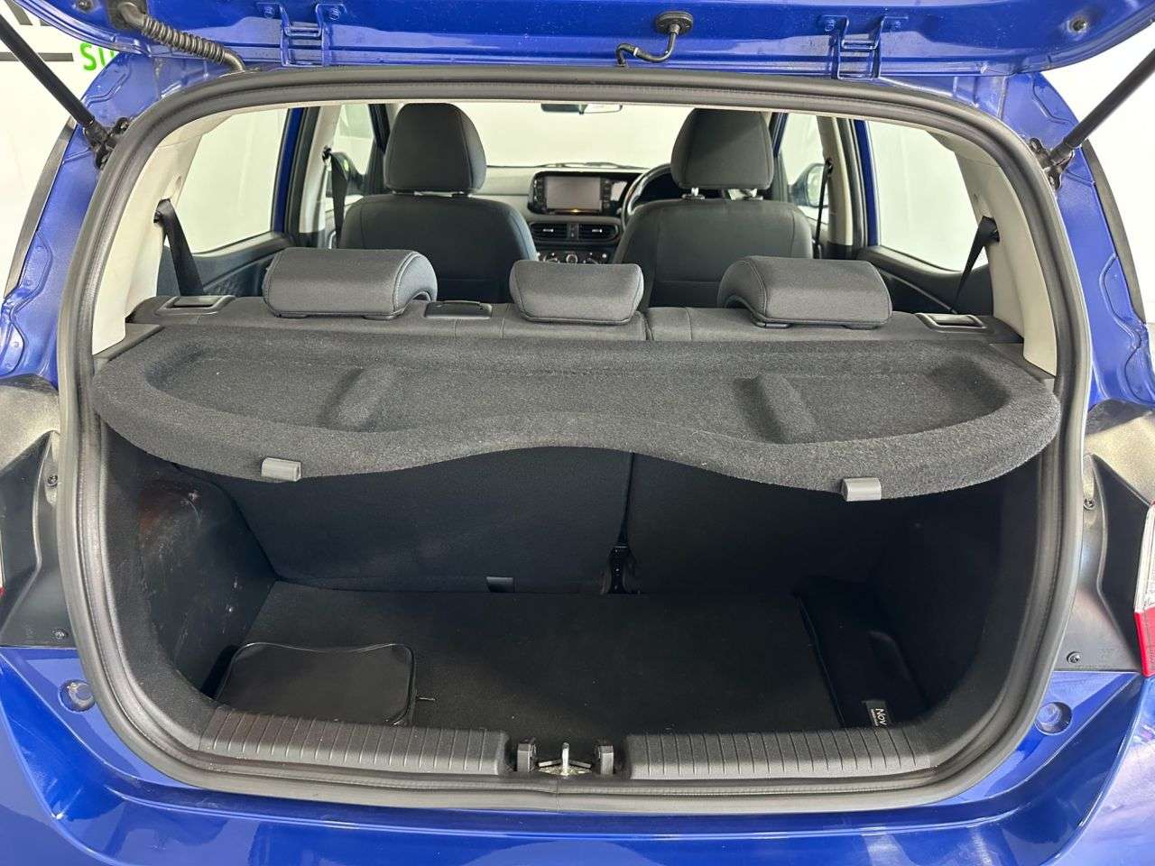 2023 HYUNDAI I10 2023 HYUNDAI I10