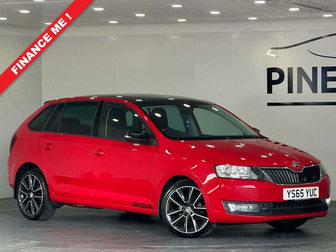 A 2016 SKODA RAPID SPACEBACK SE SPORT TDI A 2016 SKODA RAPID SPACEBACK SE SPORT TDI
