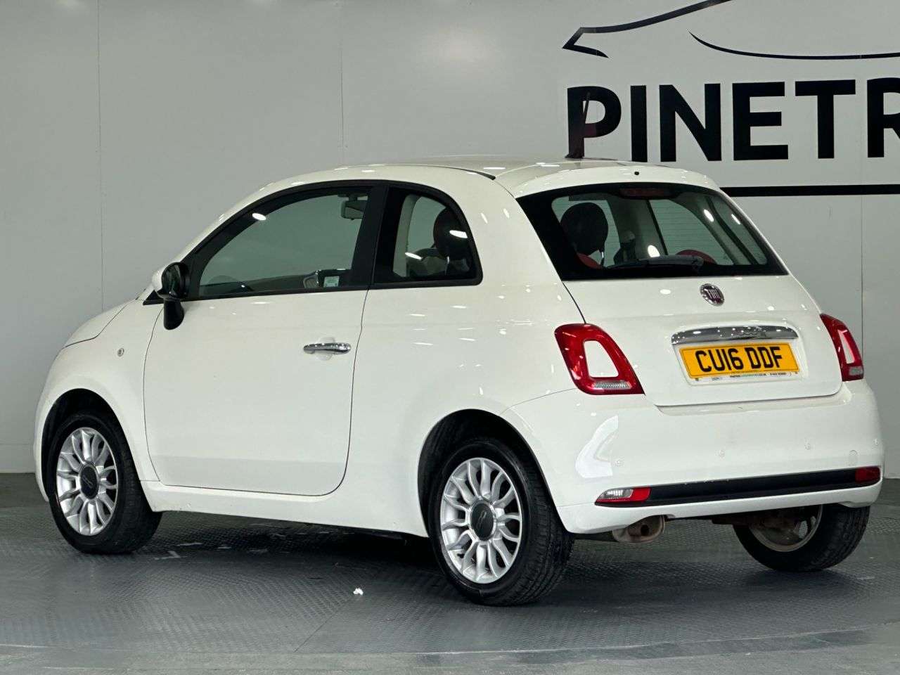 2016 FIAT 500 2016 FIAT 500