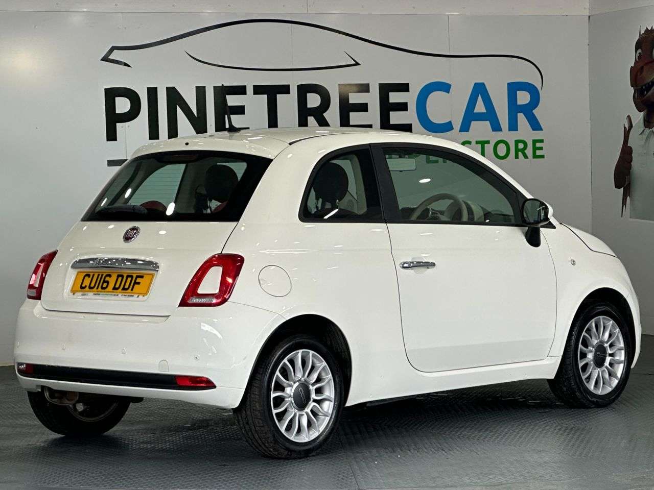 2016 FIAT 500 2016 FIAT 500