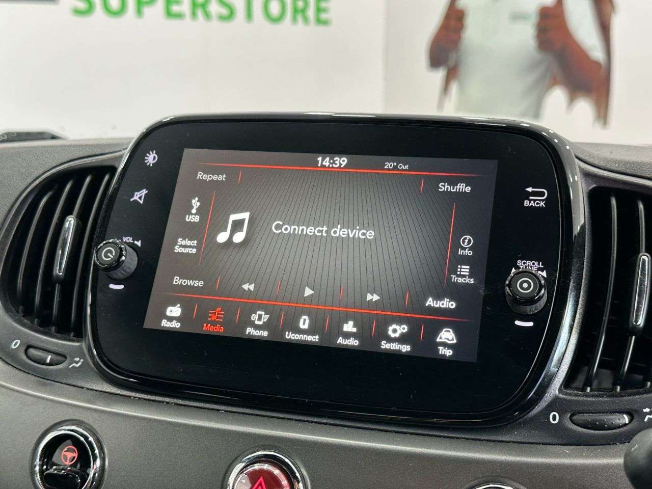2018 FIAT 500 2018 FIAT 500