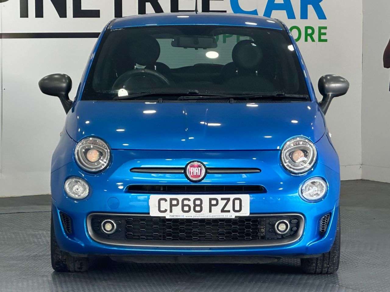 A 2018 FIAT 500 1.2 S Hatchback 3dr Petrol Dualogic Euro 6 (s/s) (69 bhp) A 2018 FIAT 500 1.2 S Hatchback 3dr Petrol Dualogic Euro 6 (s/s) (69 bhp)